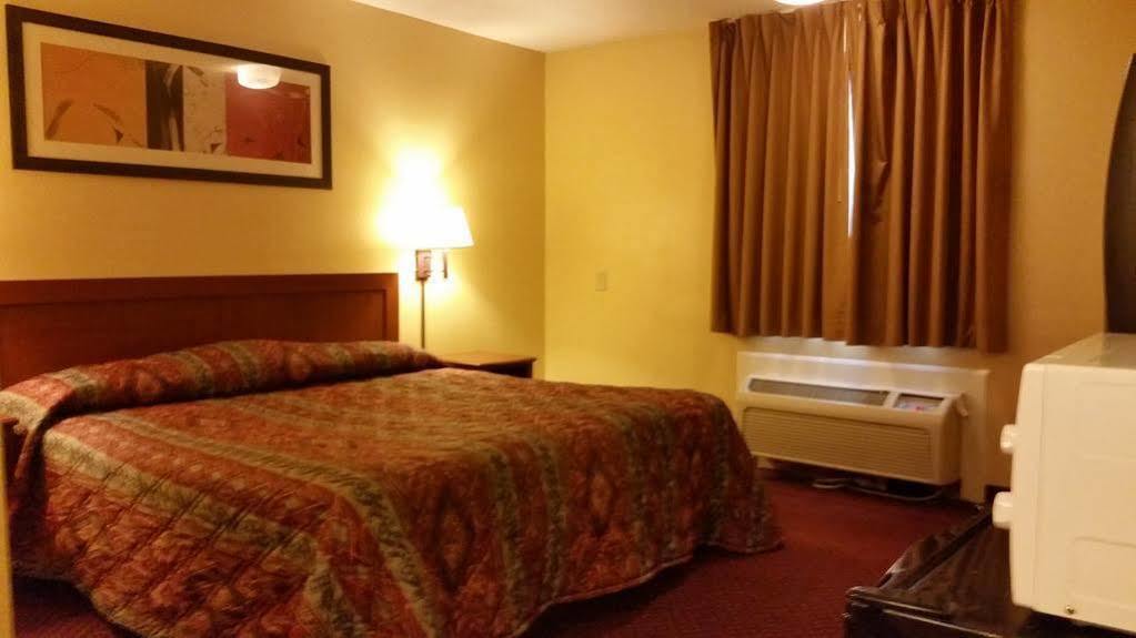 Americas Best Value Inn Ozark Buitenkant foto